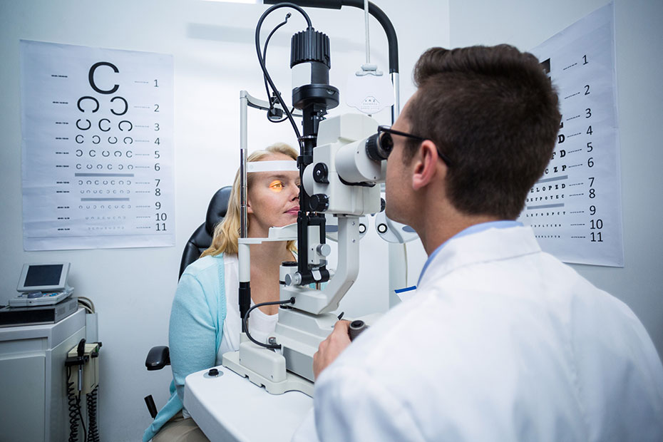 Advanced Eye Testing Equipment